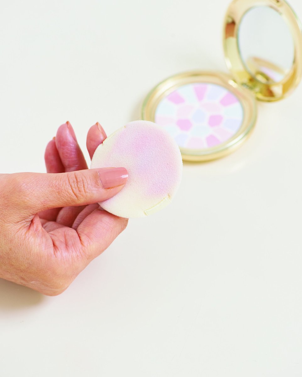 長井かおりさんに教わる！60代おすすめフェイスパウダー10選｜【公式