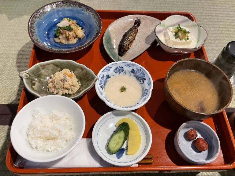 乳頭温泉郷　鶴の湯　朝食