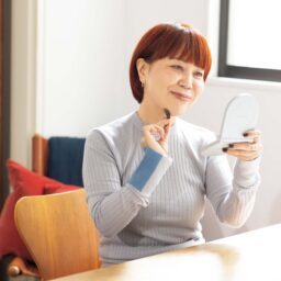 ヘア＆メイクアップアーティスト山本浩未さん