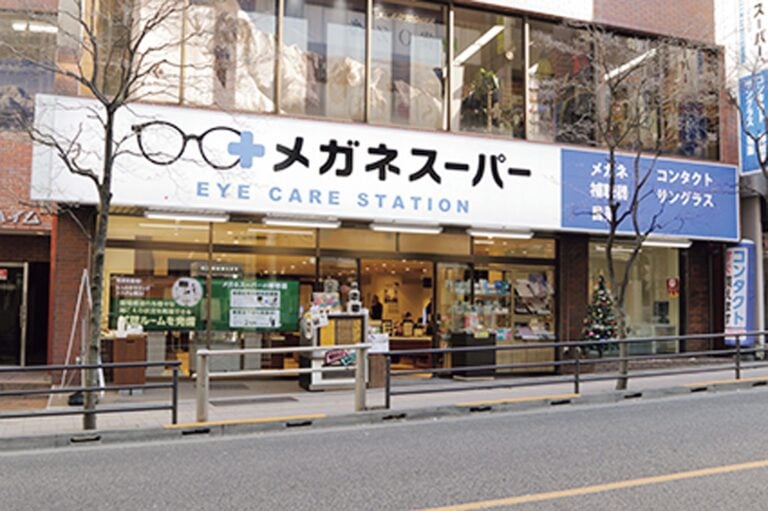 メガネスーパー高田馬場本店外観