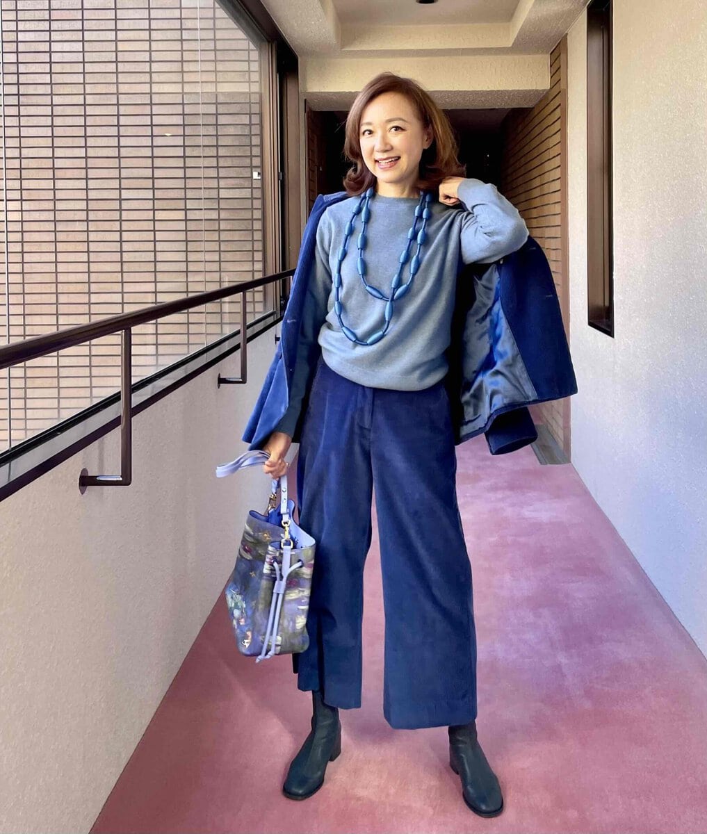 ユニクロ　カシミヤクルーネックセーター　63BLUE