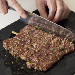 サンジョク（牛肉の串焼き）　作り方 2-b