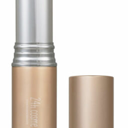 24 ミネラルモイストスティックファンデ SPF50+・PA++++ 全3色 ¥4,950 ／ナチュラピュリファイ研究所