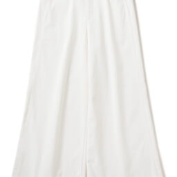 パンツ¥6,589／ドゥクラッセ