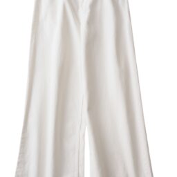 デニムパンツ¥9,990／ギャップ