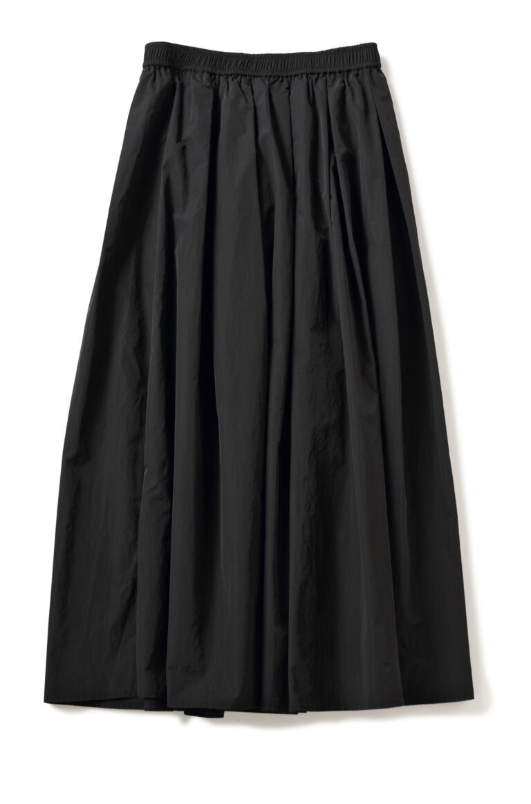 スカート¥5,940／クロス ファンクション