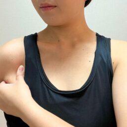 顔まわりのリンパマッサージ⑤