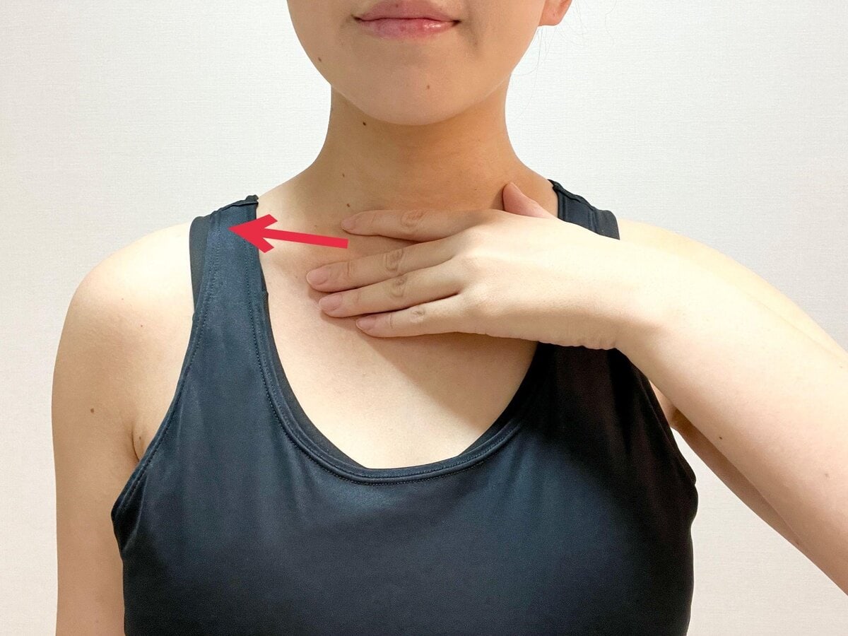 顔まわりのリンパマッサージ④