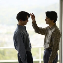 映画『国宝』より兄弟のように育つ喜久雄（吉沢亮）と俊介（横浜流星）