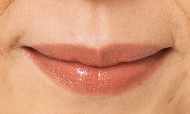 〈リップ→ティッシュオフ→リップ〉