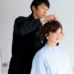 【第3位】【60代髪型】ヘアセットがうまくいくコツとは？ 美容のプロもおすすめ！60代の髪を美しく整えるスタイリング剤&ヘアガジェット8選