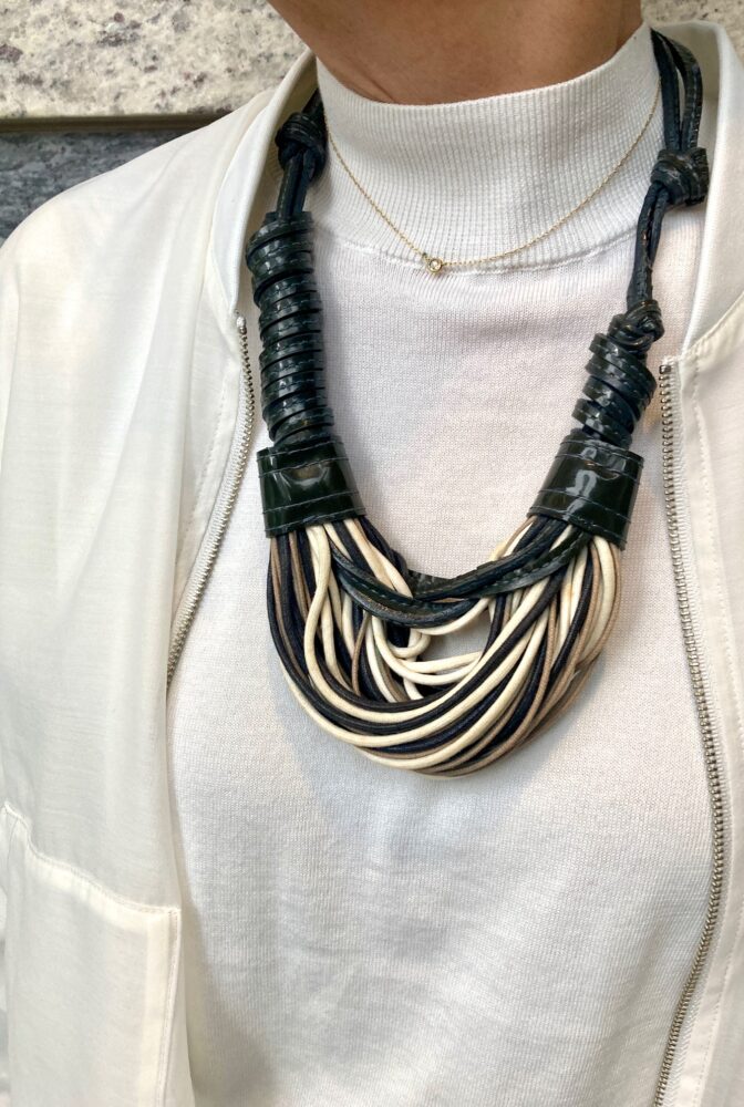 「ロギーケイ」のアクセサリー
