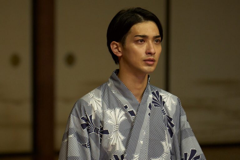 映画『国宝』より喜久雄の生涯のライバルとなる俊介（横浜流星）