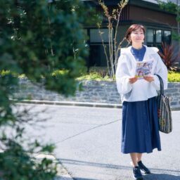 イヤリング¥8,800／アビステ
