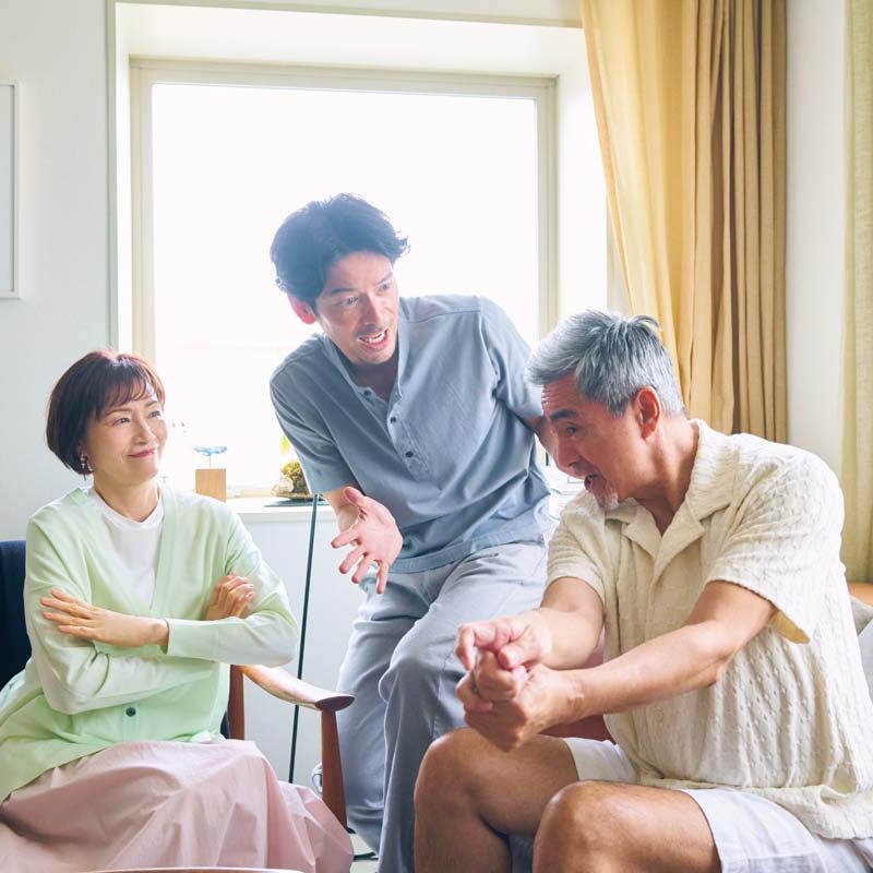【60代ファッション】清涼感のある夏のきれい色コーデで、顔色も気分もアップ！【60代初夏の着まわし3weeks・Day9】
