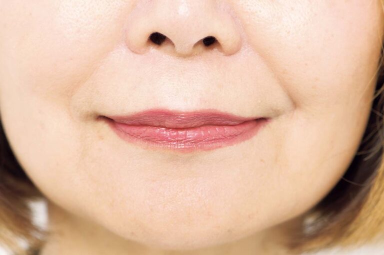 いつも落ちにくいリップで形を死守