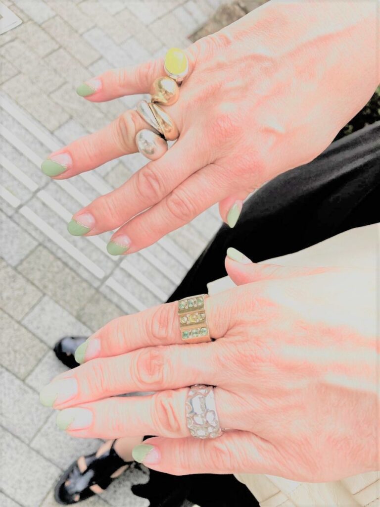 ハンドメイドアクセサリー