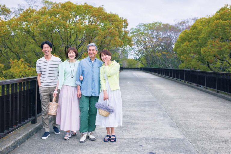 【第1位】60代は初夏に何を着る？上品見えして快適！着まわしのきく厳選15アイテムを大公開！【60代初夏の着まわし3weeks】