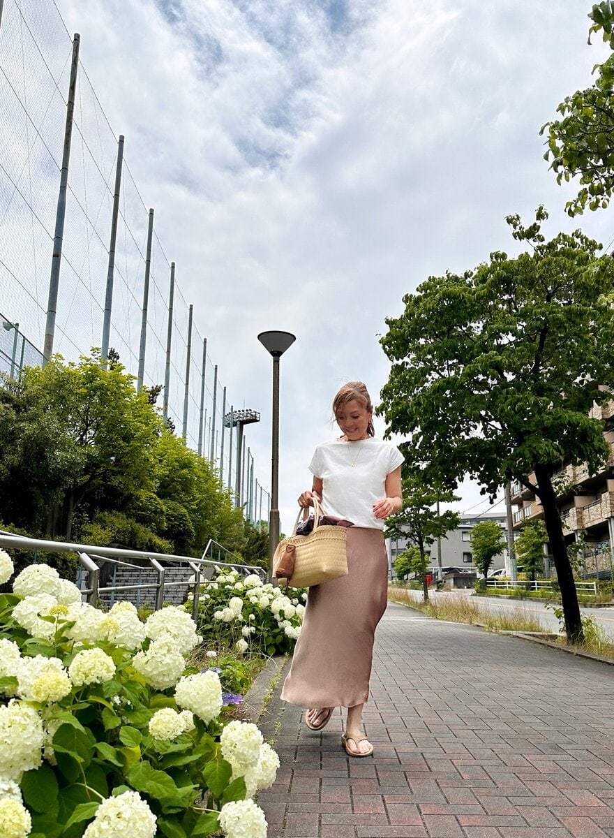 近所のあじさいがきれいに咲いている道