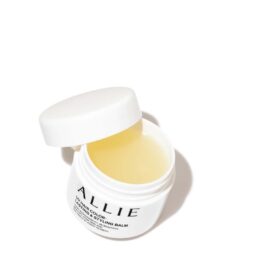 アリィー クロノビューティ UV ヘアカラーラスティング＆スタイリング バーム SPF50+・PA++++ 35g ¥2,750 （編集部調べ）／カネボウ化粧品