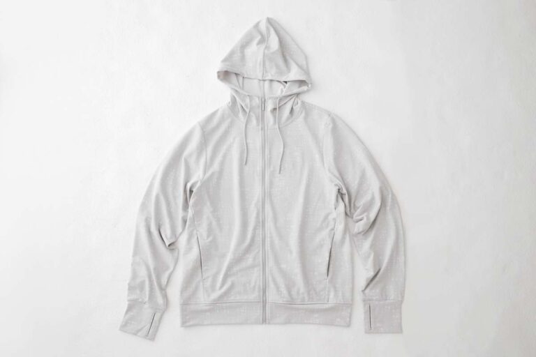 エアリズム UVカットフルジップパーカ¥2,990／ユニクロ