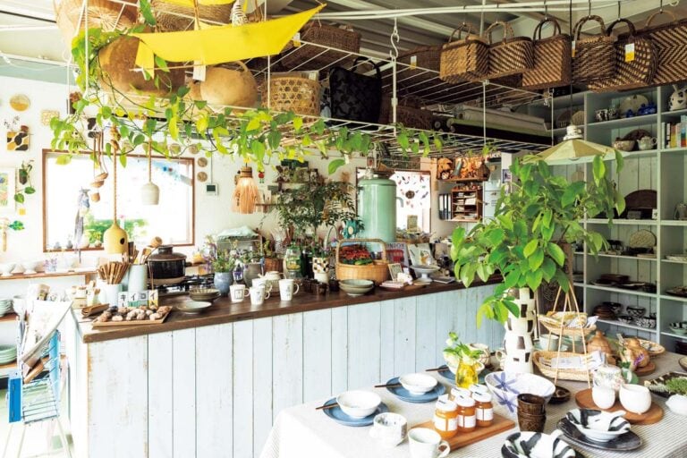 黄色い鳥器店