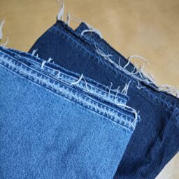ワイドデニムパンツの裾をほどいてリメイク