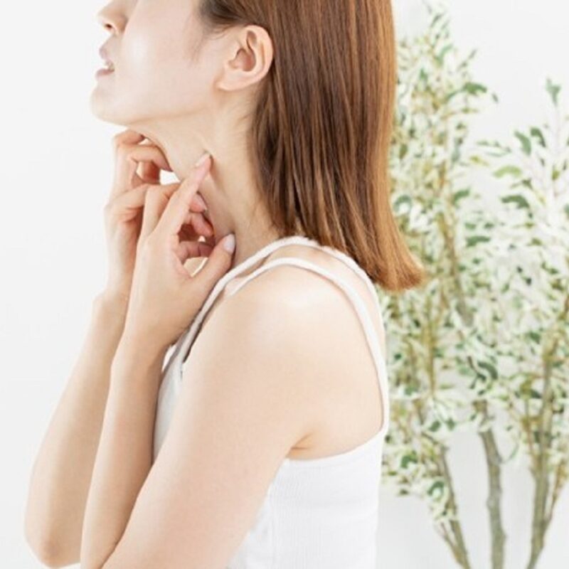 【60代ヘルスケア】夏に起こる肌のかゆみや湿疹を防ぐには？原因といますぐ始められるセルフケア2選をご紹介！【薬剤師監修】
