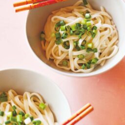 【乾拌麺（ガンバンメェン）】汁なし和え麺