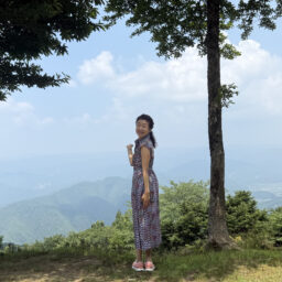 すがすがしい空気と景色に深呼吸