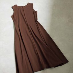 ワンピース¥2,990／ユニクロ