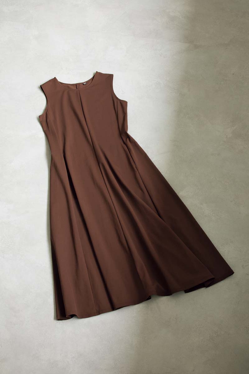 ワンピース¥2,990／ユニクロ