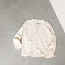カーディガン¥15,400／ヘリーハンセン（ヘリーハンセン 原宿店）