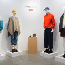 ユニクロ25-26展示会8