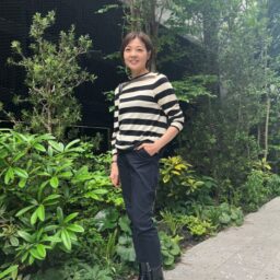 リュクス感をミックス！モノトーンが重くならないボーダーコーディネートに注目！