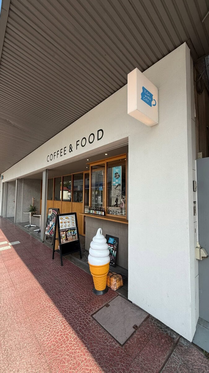 カフェ入り口