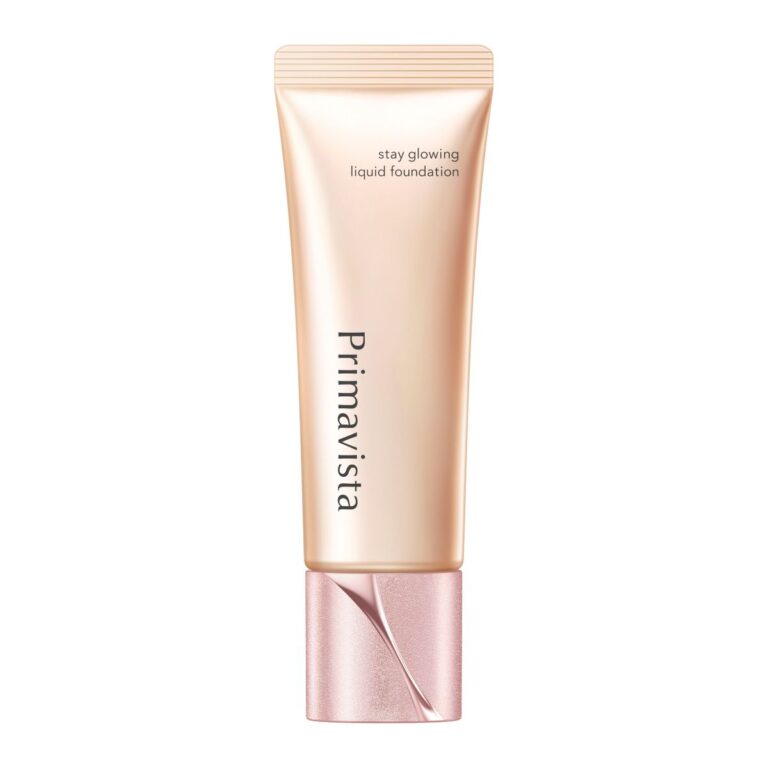 プリマヴィスタ ステイグロウ リキッドSPF22・PA+++ 30g ￥3,520／花王