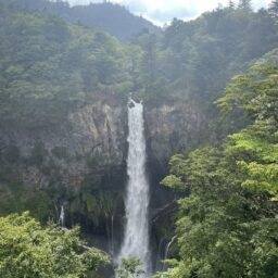 華厳の滝