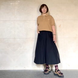 上林さん_ソックス×サンダルの秋コーデ
