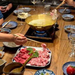 皆ワイワイ