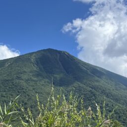 湯滝と湯滝裏の散歩道
