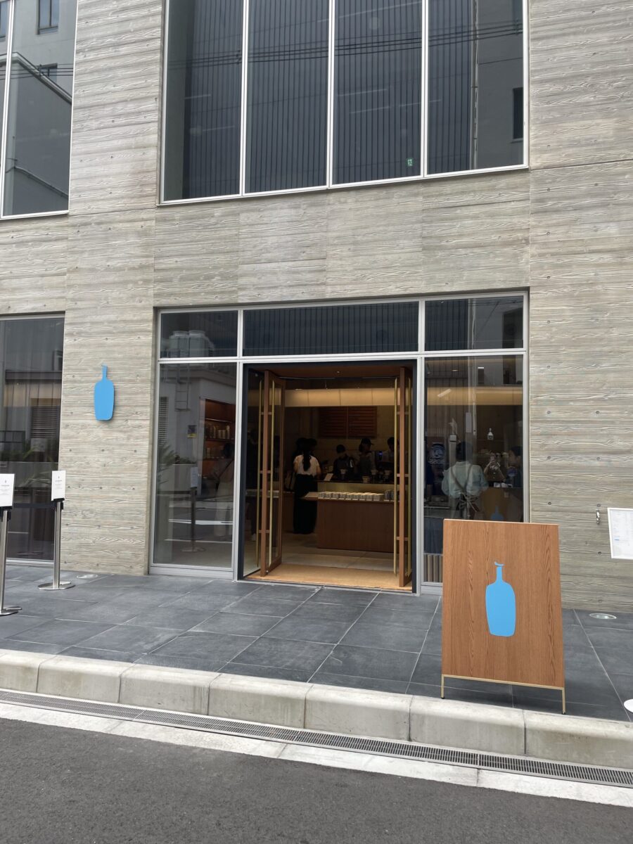 ブルーボトルコーヒー心斎橋カフェ・外観