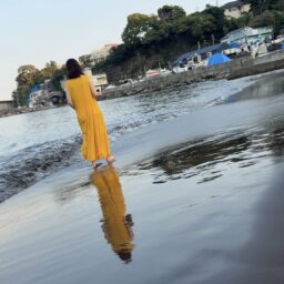 岩海岸で。海のリフレクションにもくっきり映ります。