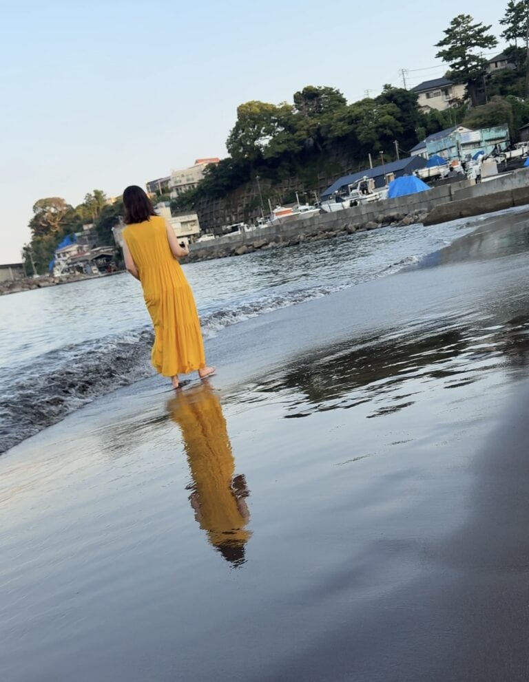 岩海岸で。海のリフレクションにもくっきり映ります。