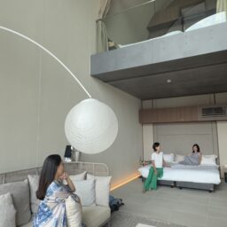 お部屋での服