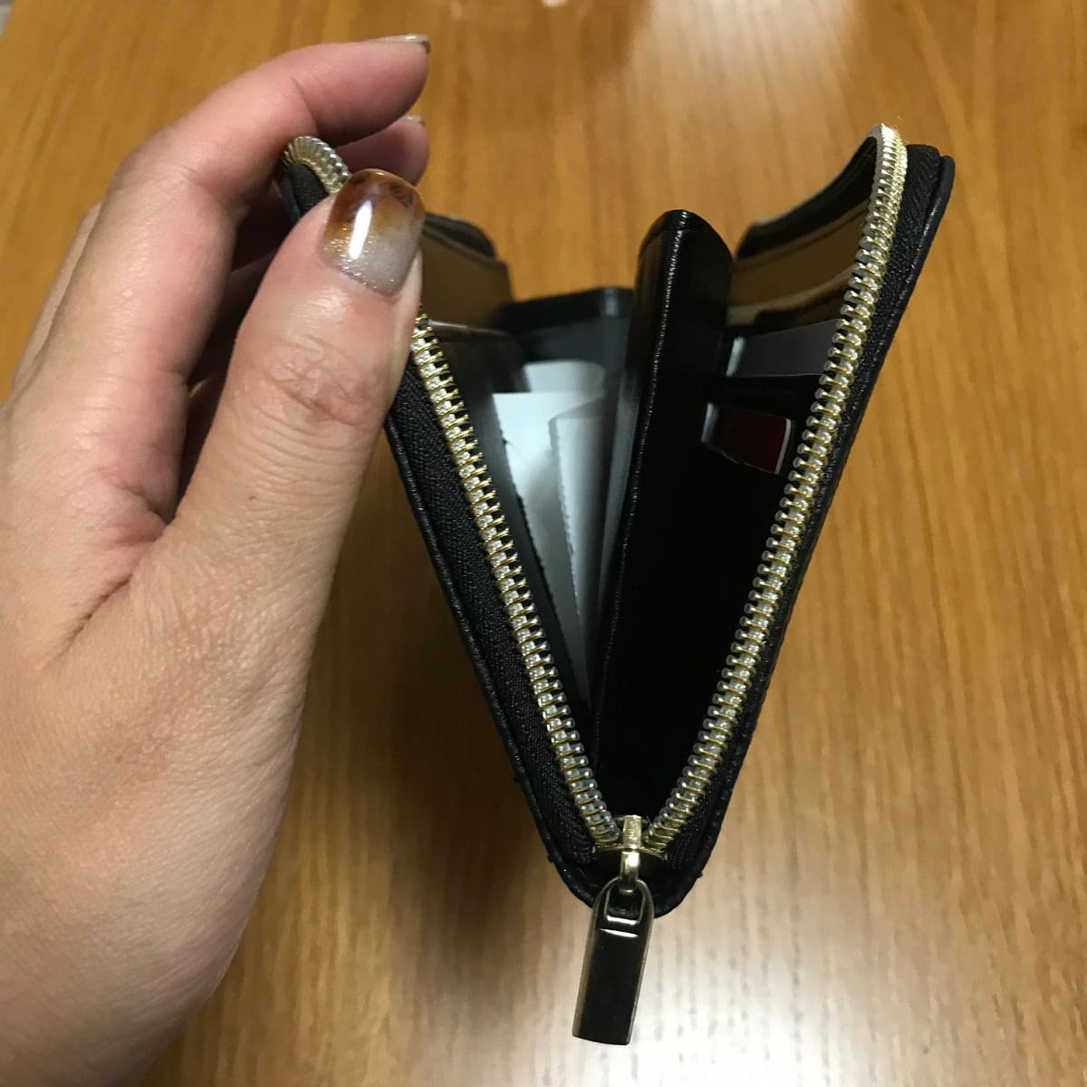 すっきりスリムが嬉しい付録のお財布