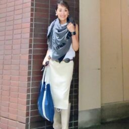 「H&M」ロングブーツ（ライトグレージュ）活用コーデ