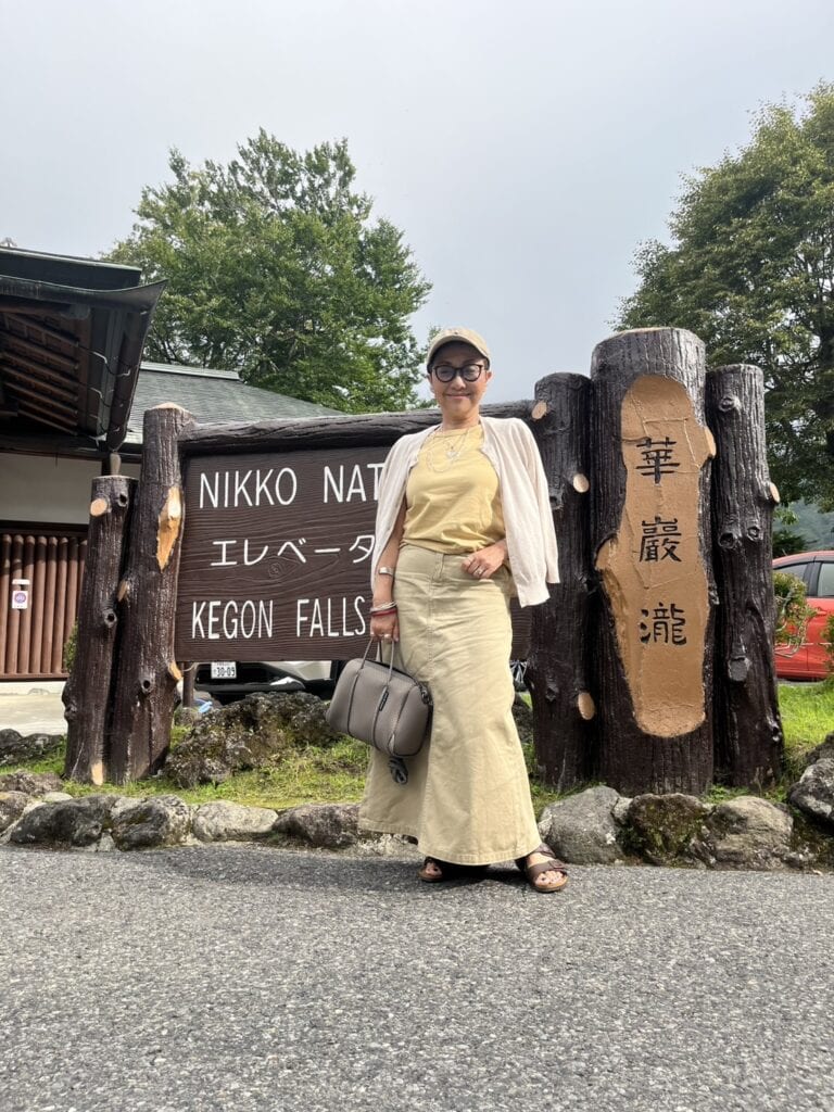 華厳の滝
