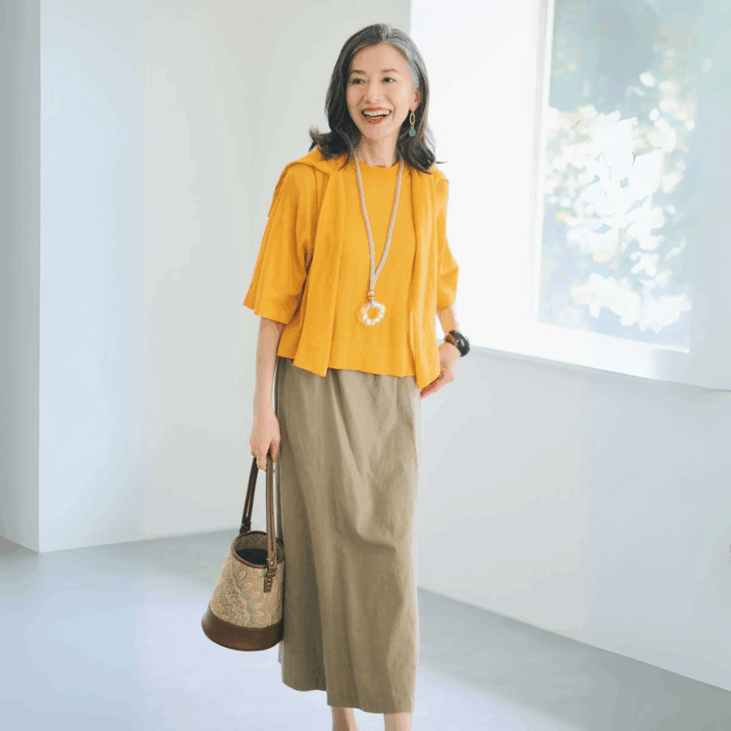 【60代の注目コーデ】おしゃれを底上げするヒントがいっぱい！晩夏の上品コーデBEST5【『素敵なあの人』2025年8月号】