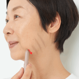 【1】もたつきが気になる部分に上から下に縦線を引く